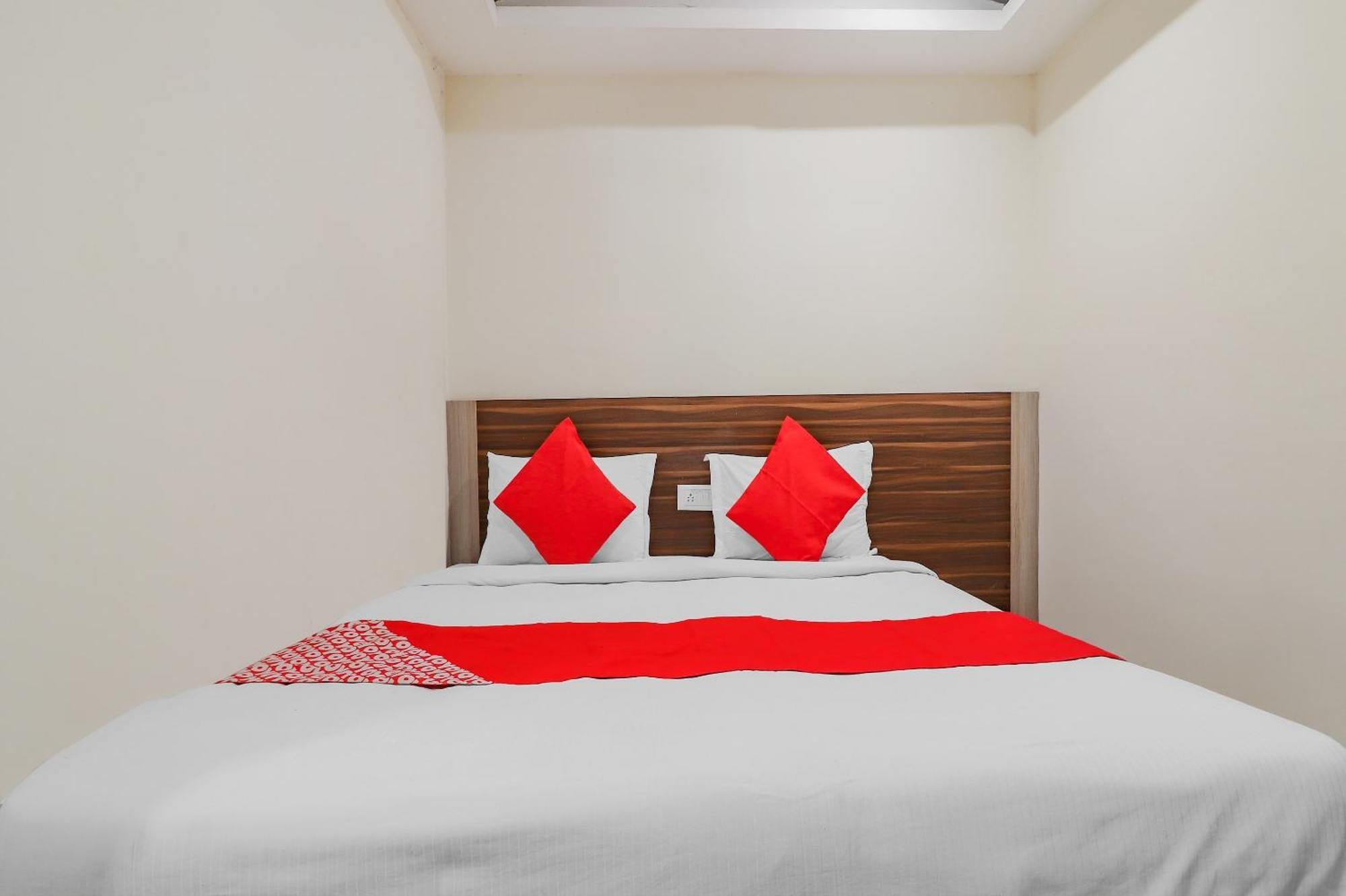Oyo Adda Rooms Гайдарабад Екстер'єр фото
